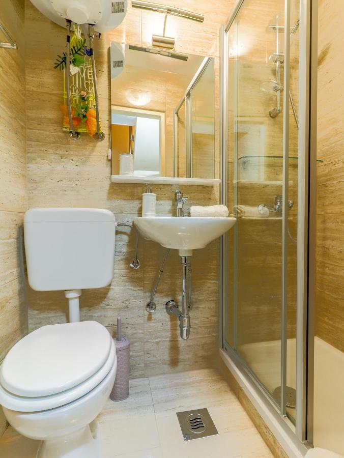 City Center 3 Bedroom Apartment Vrsar Exterior foto
